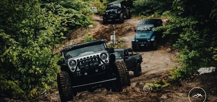 Maine Jeep Freaks in Bethel, Maine