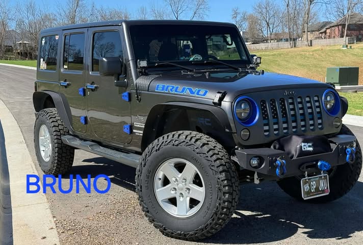 Sho-Me Jeepers Jeep Club in Springfield, Missouri